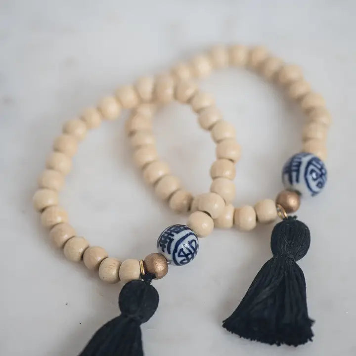 The Elliotborough Tassel Bracelet in Black