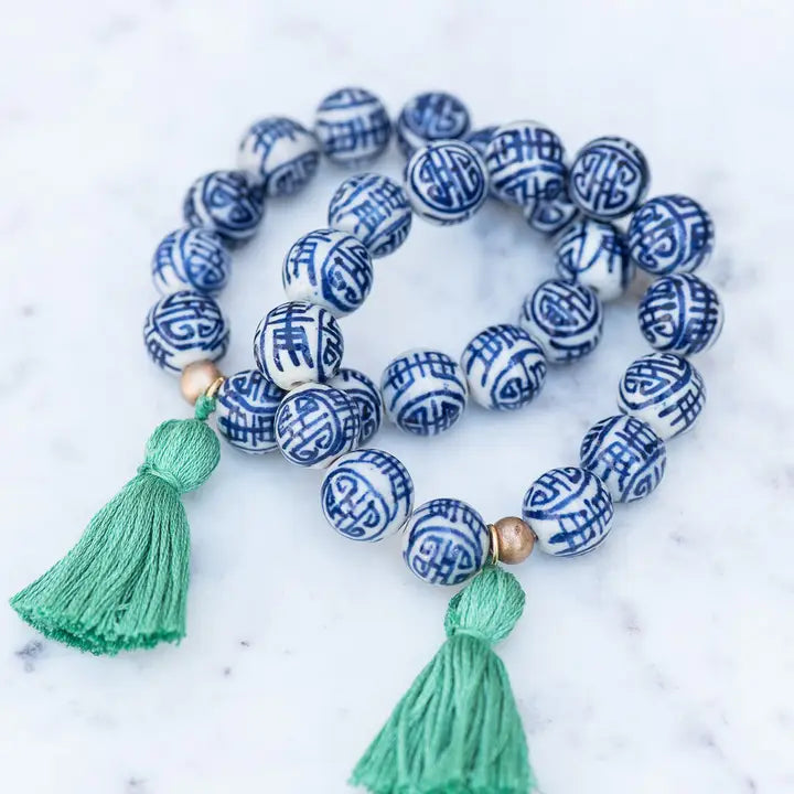 The Percy Tassel Bracelet in Kelly Green