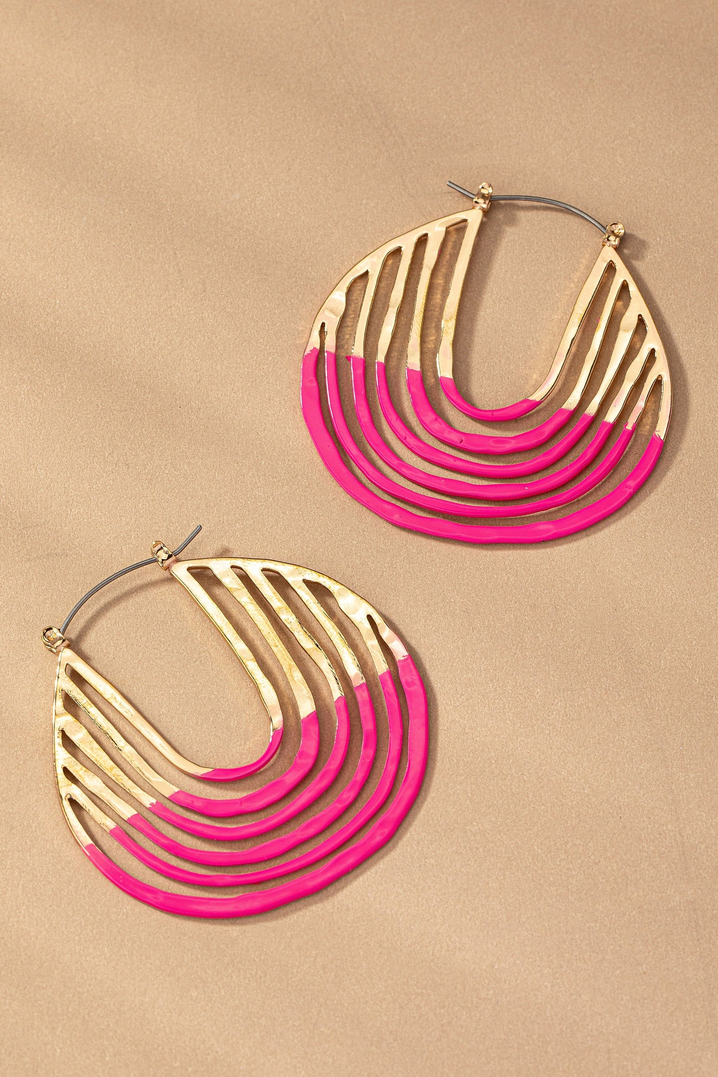 Hammered arch drop earrings - Pink The Happy Southerner 